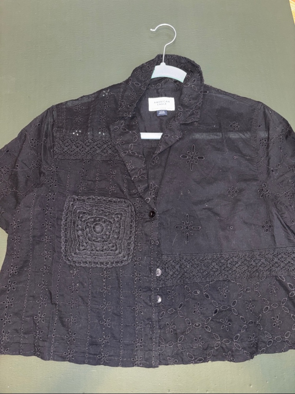 American Eagle Eyelet Button-Down Top